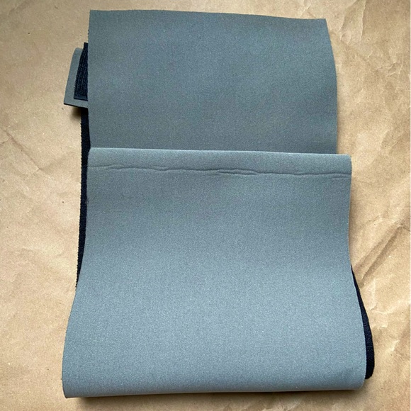 Grey Waist trainer exercise - Picture 1 of 4